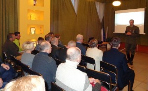 Pokaz filmu odbył się w sali SCKiS w Strawczynie